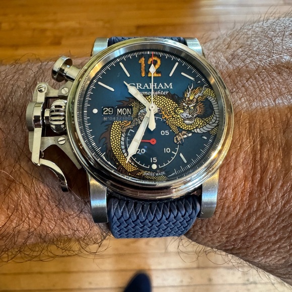 Graham Limited Edition 43/100. Chronofighter Dragon 44mm - Picture 8 of 9